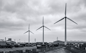 commercial-wind-turbine-cost-size-comparison-industrial.jpg